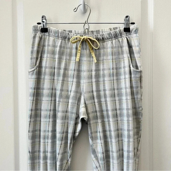 La Vie en Rose Pajama Set 2PC Sleepwear Long Sleeve Top PJ Pants White Grey Smal - Picture 5 of 14